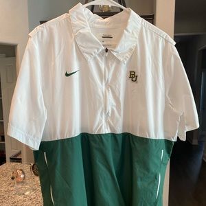 Used 1/4 Zip Short Sleeve Dri-Fit Nike Windbreaker